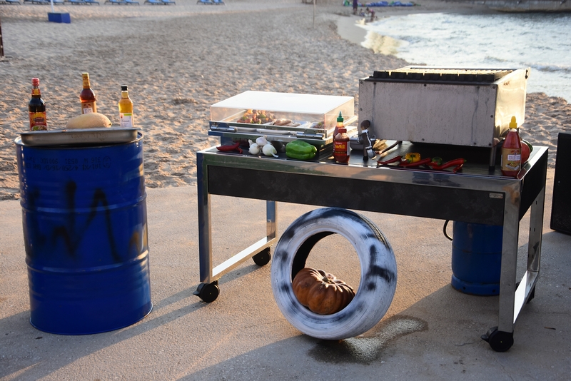 BBQ Sunday at the Beach